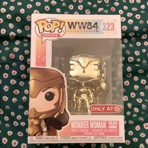 Funko Pop! Wonder Woman Golden Armor Exclusive.